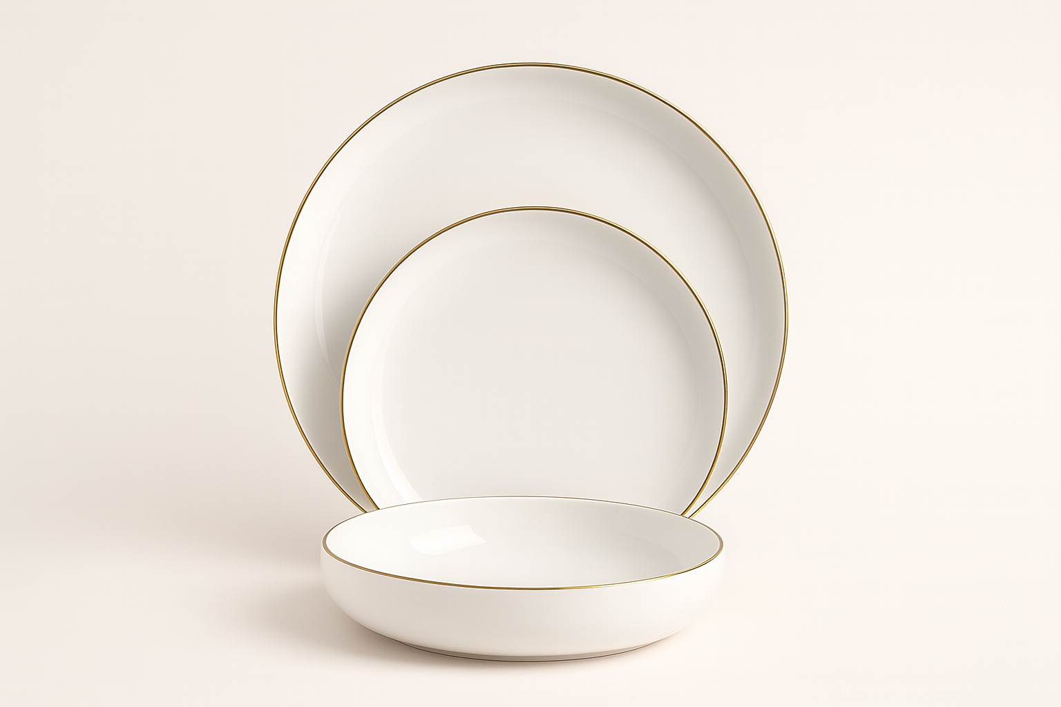 Set Piatti Golden Rim – Eleganza senza tempo per la tavola d’hotel